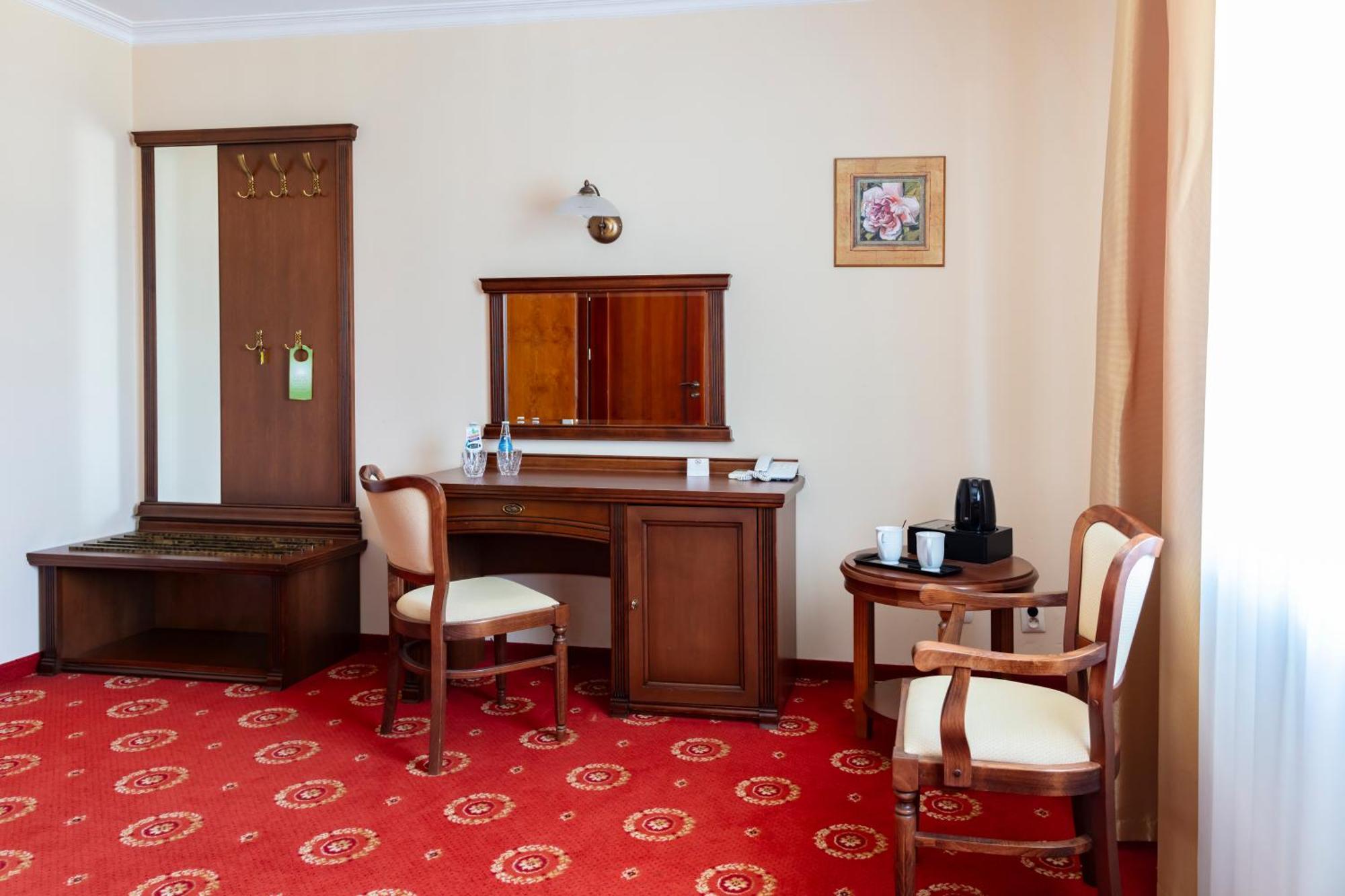 Hotel Arkadia Royal Varsovia Exterior foto