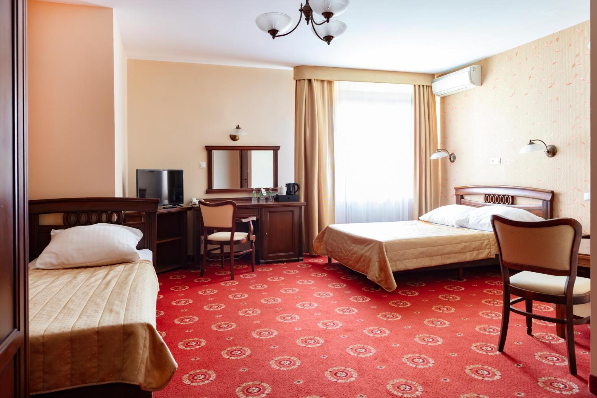 Hotel Arkadia Royal Varsovia Exterior foto